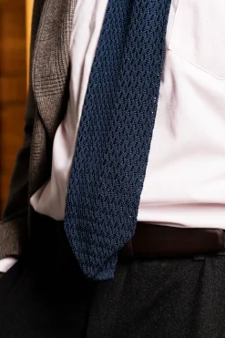 Navy Blue Zigzag Silk Knit Tie