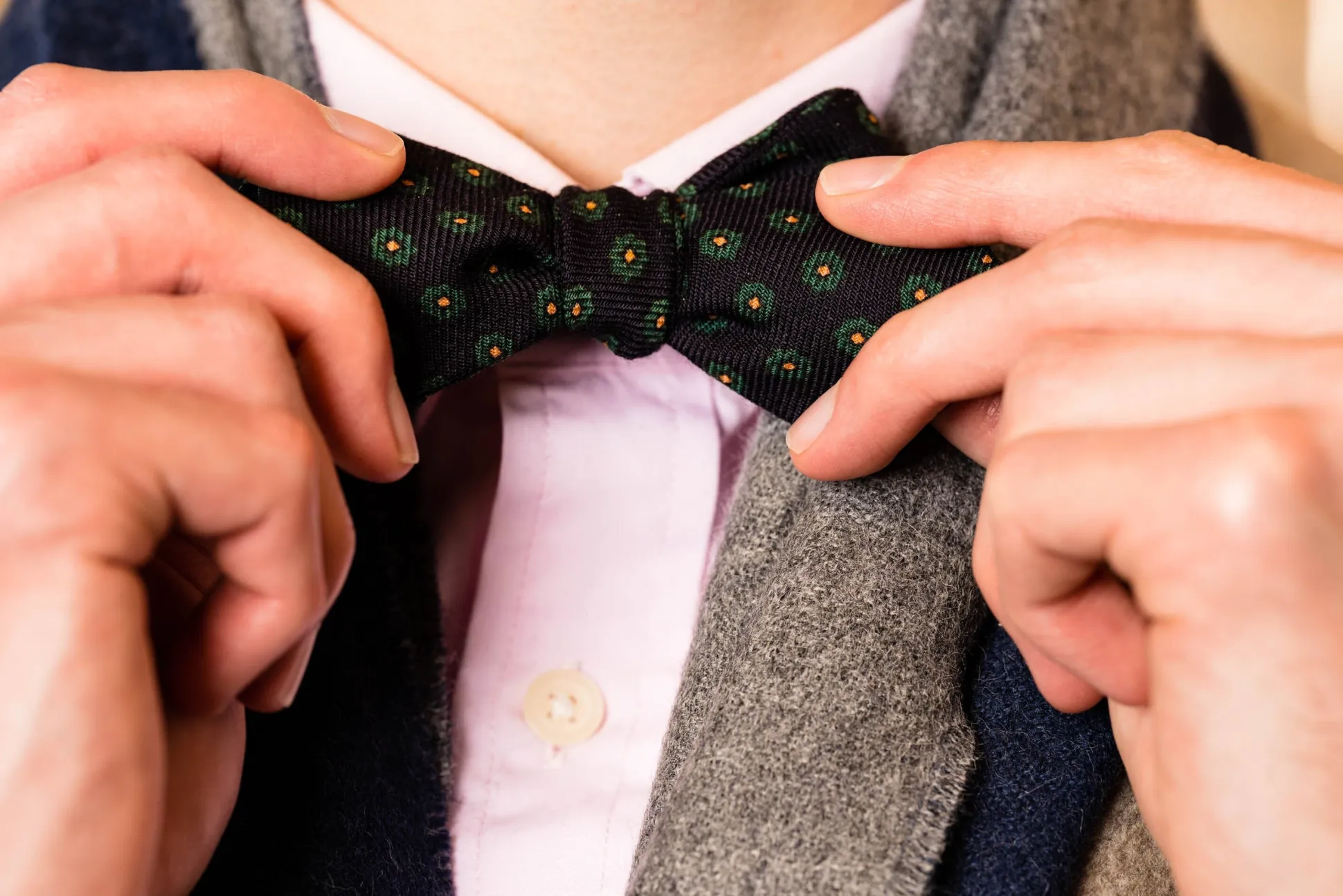 Navy Neats Wool Challis Bow Tie