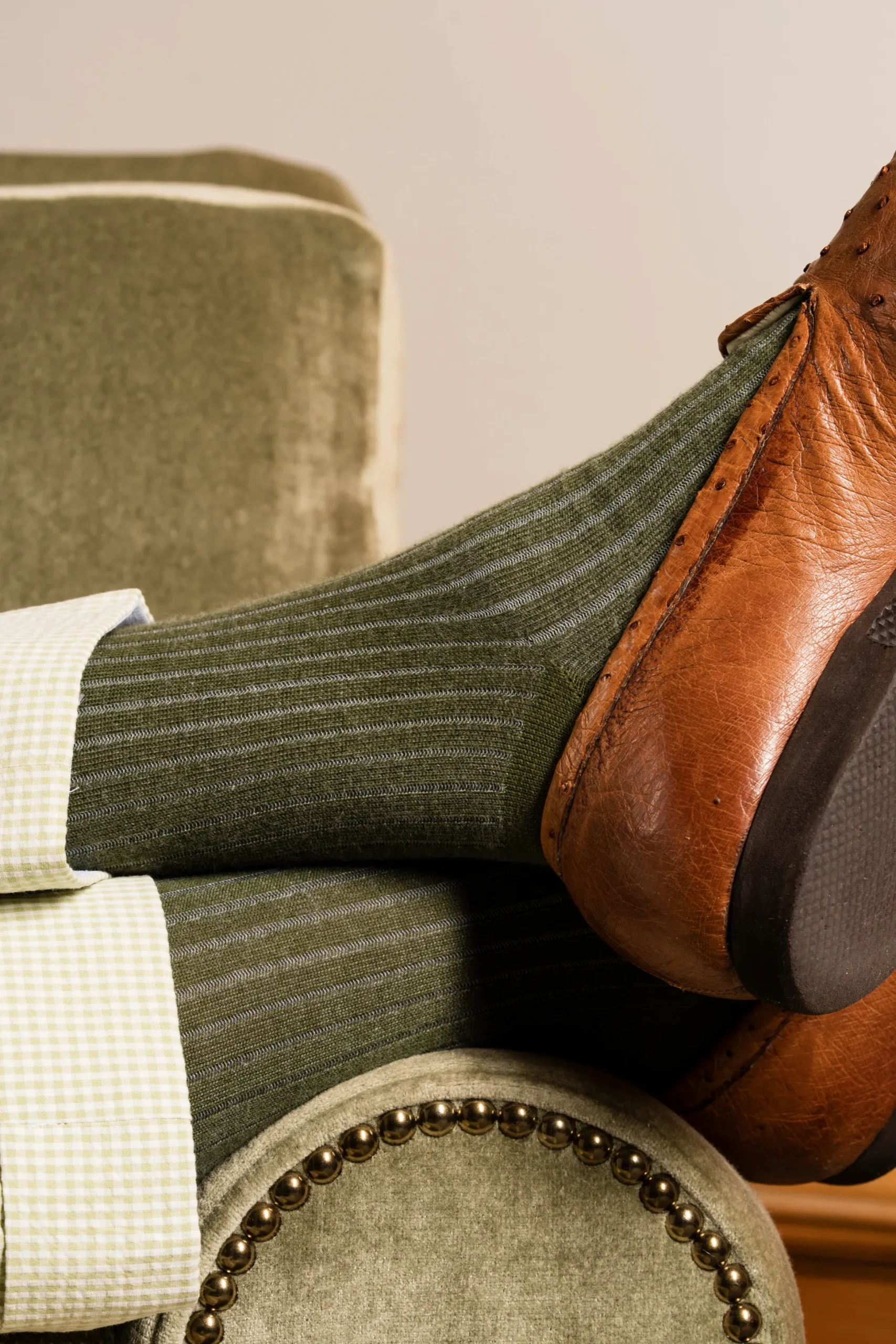 Olive Green & Light Gray Shadow Stripe Midweight Cotton Socks