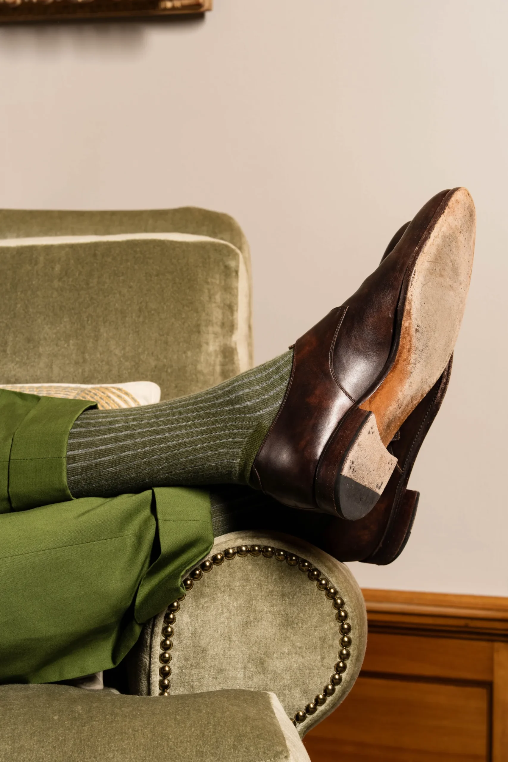 Olive Green & Light Gray Shadow Stripe Midweight Cotton Socks