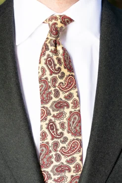 Pale Yellow Paisley Madder Silk Tie