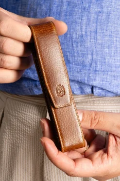 3-Pen Saddle Brown Dumont Full-Grain Leather Pen Case