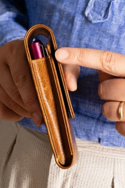 3-Pen Saddle Brown Dumont Full-Grain Leather Pen Case