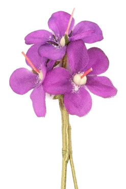 Purple Triple Cranesbill Boutonnière Flower