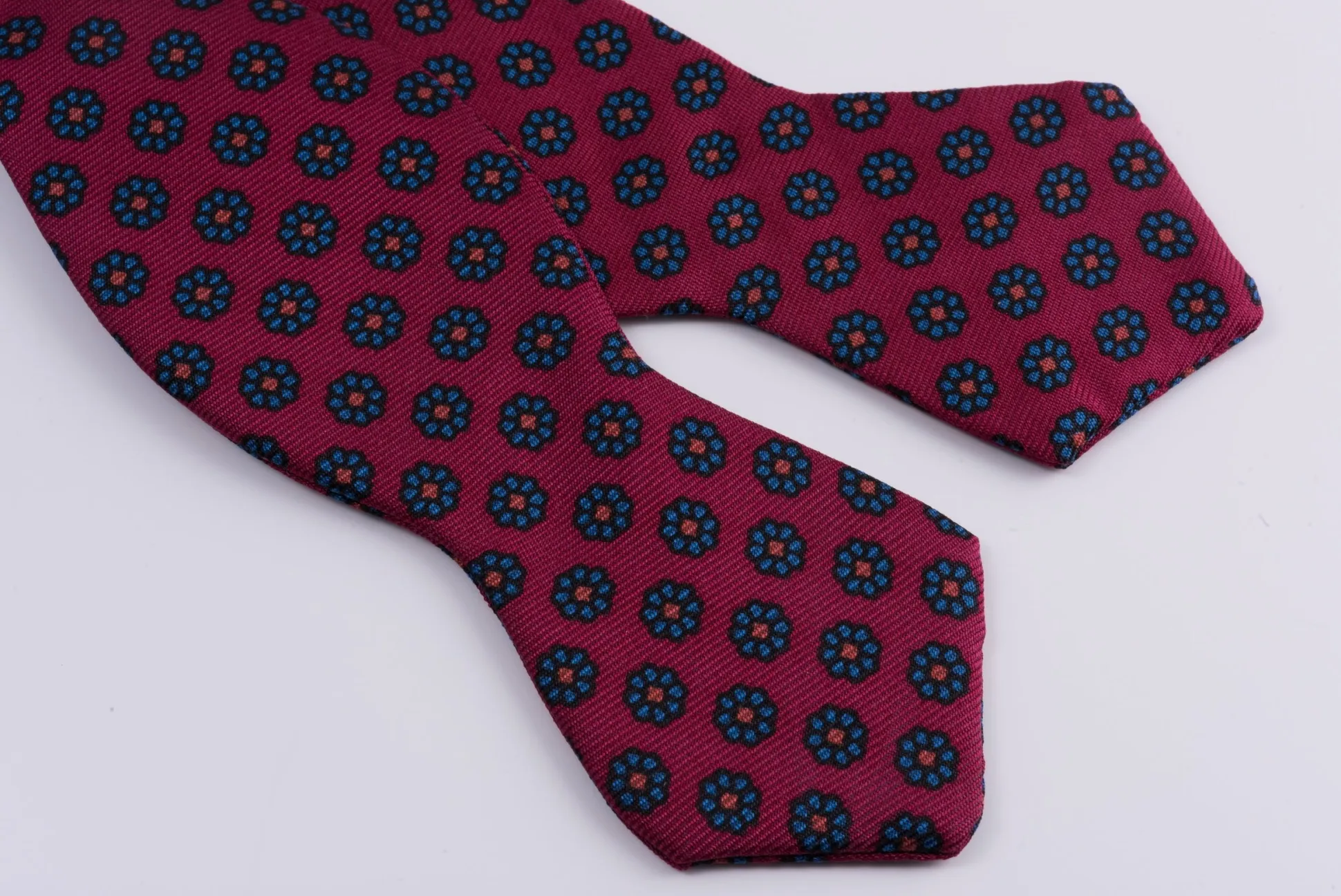 Red Ancient Madder Silk Neats Micropattern Bow Tie