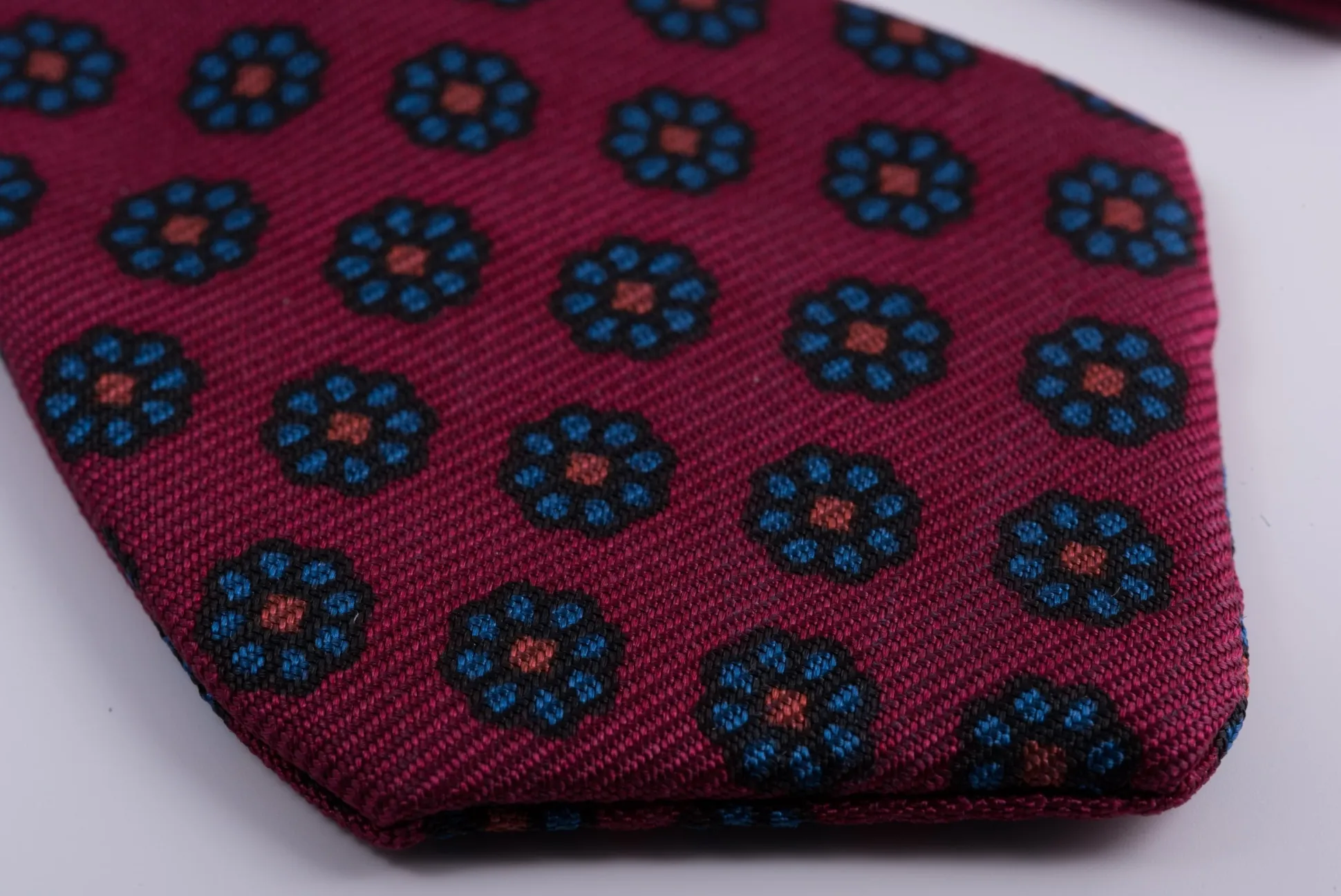 Red Ancient Madder Silk Neats Micropattern Bow Tie