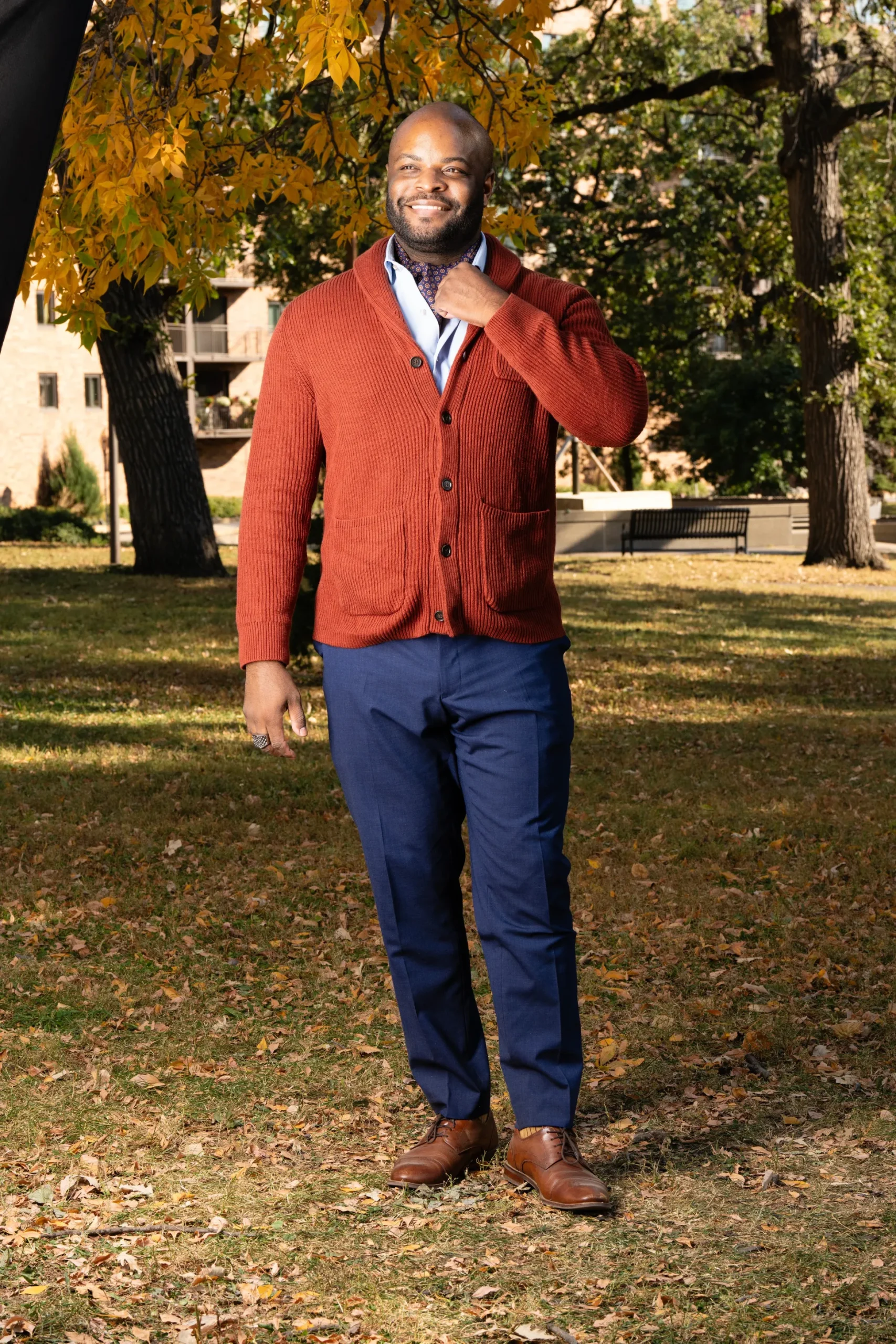 Red & Blue Macclesfield Neats Silk Ascot