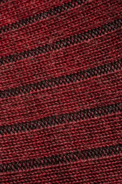 Red & Gray Shadow Stripe Midweight Cotton Socks