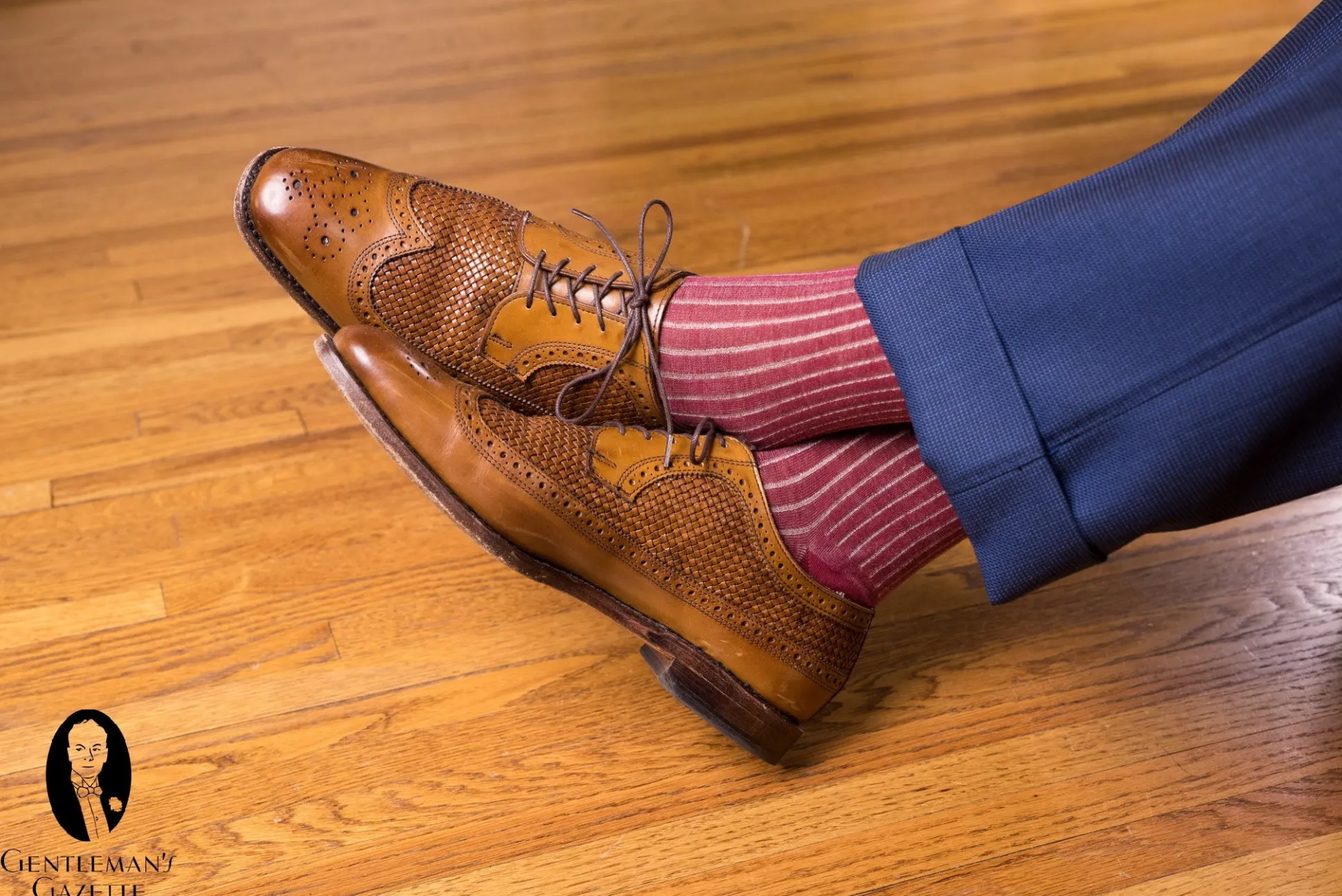 Red & Light Gray Shadow Stripe Lightweight Cotton Socks