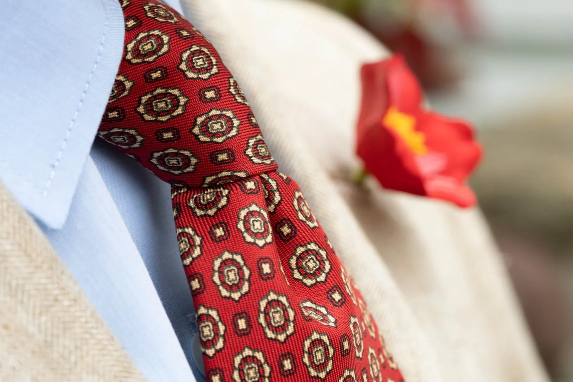 Red Micropattern Madder Silk Tie