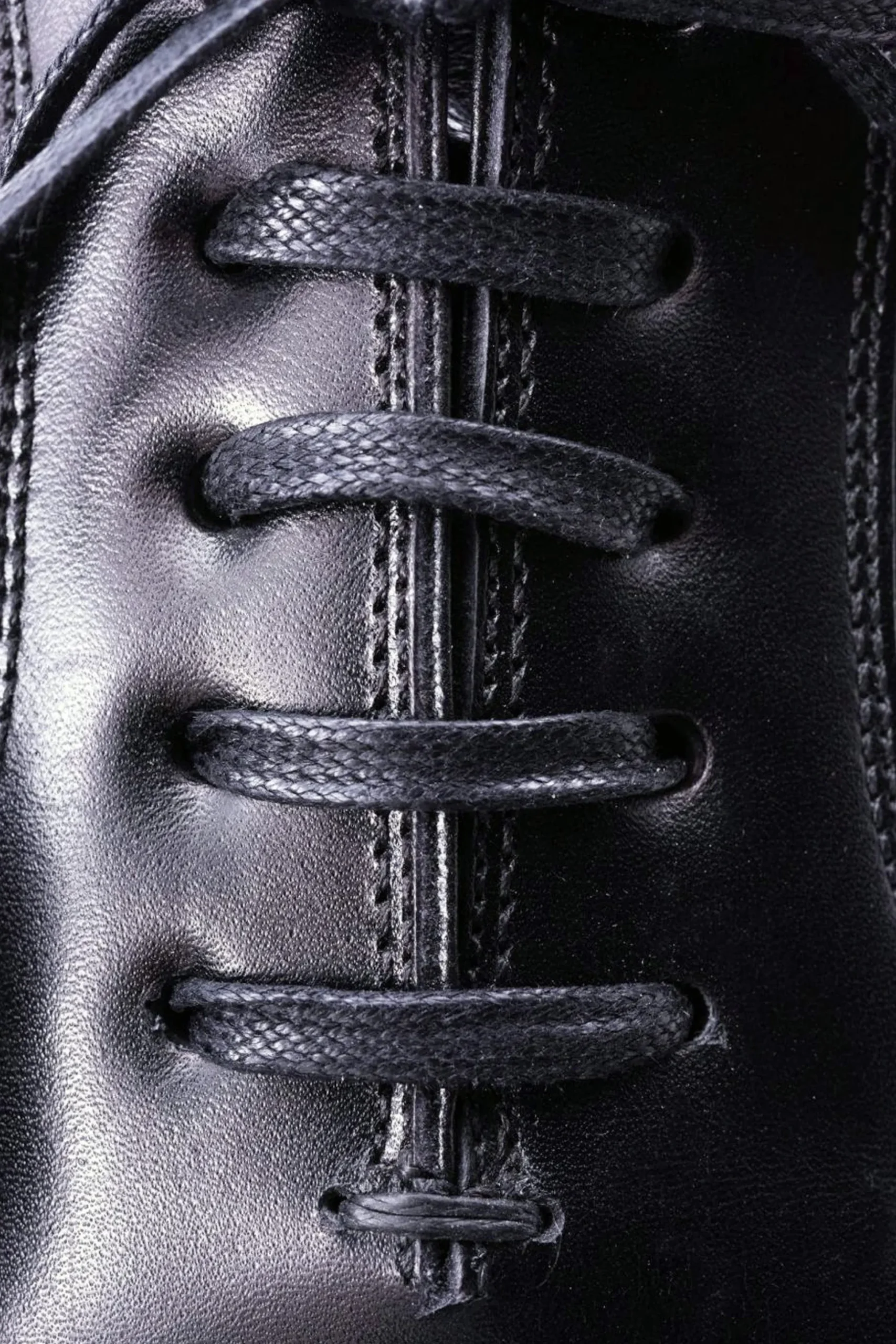 Round Black Waxed Cotton Shoelaces