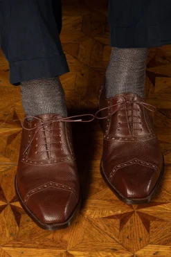 Round Bordeaux Waxed Cotton Bootlaces