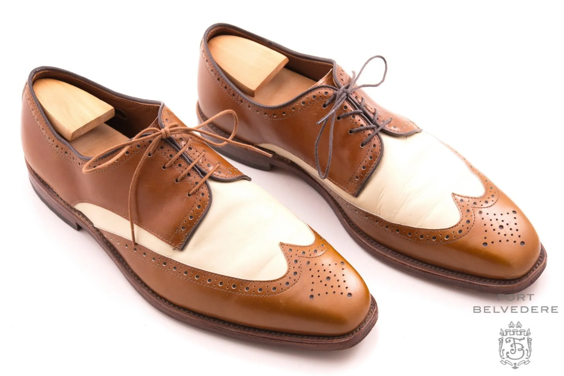 Round Brown Waxed Cotton Dress Shoelaces