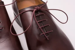 Round Burgundy Waxed Cotton Shoelaces