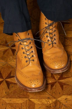 Round Dark Charcoal Waxed Cotton Bootlaces