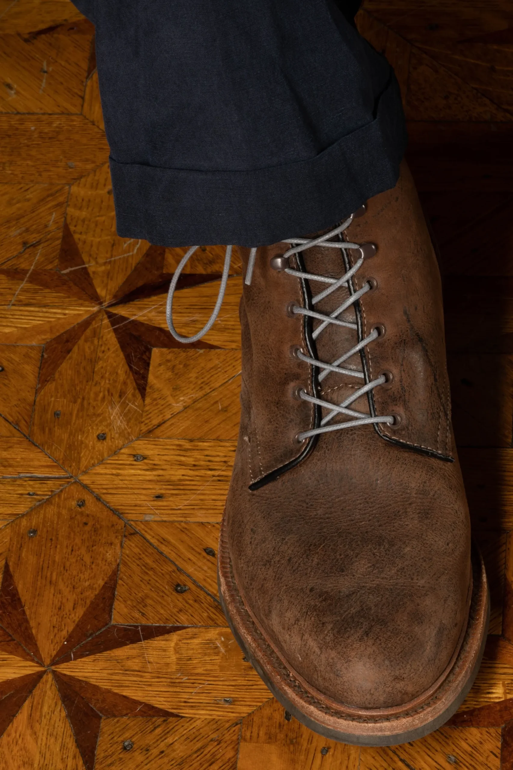 Round Dark Gray Waxed Cotton Bootlaces