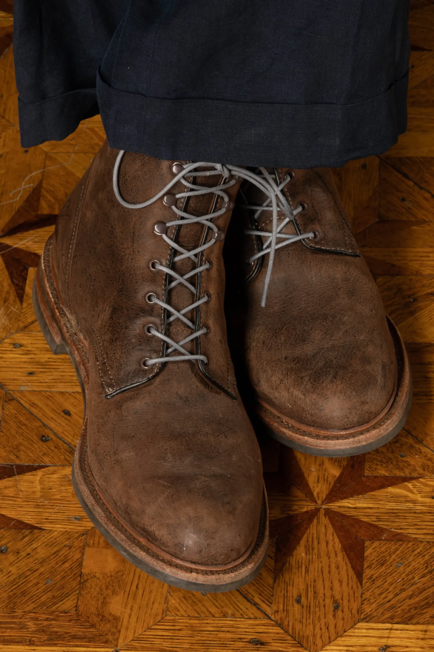 Round Dark Gray Waxed Cotton Bootlaces