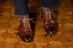Round Dark Havana Brown Waxed Cotton Bootlaces
