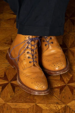 Round Dark Violet Waxed Cotton Shoelaces