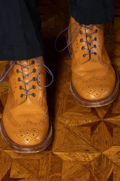 Round Dark Violet Waxed Cotton Bootlaces