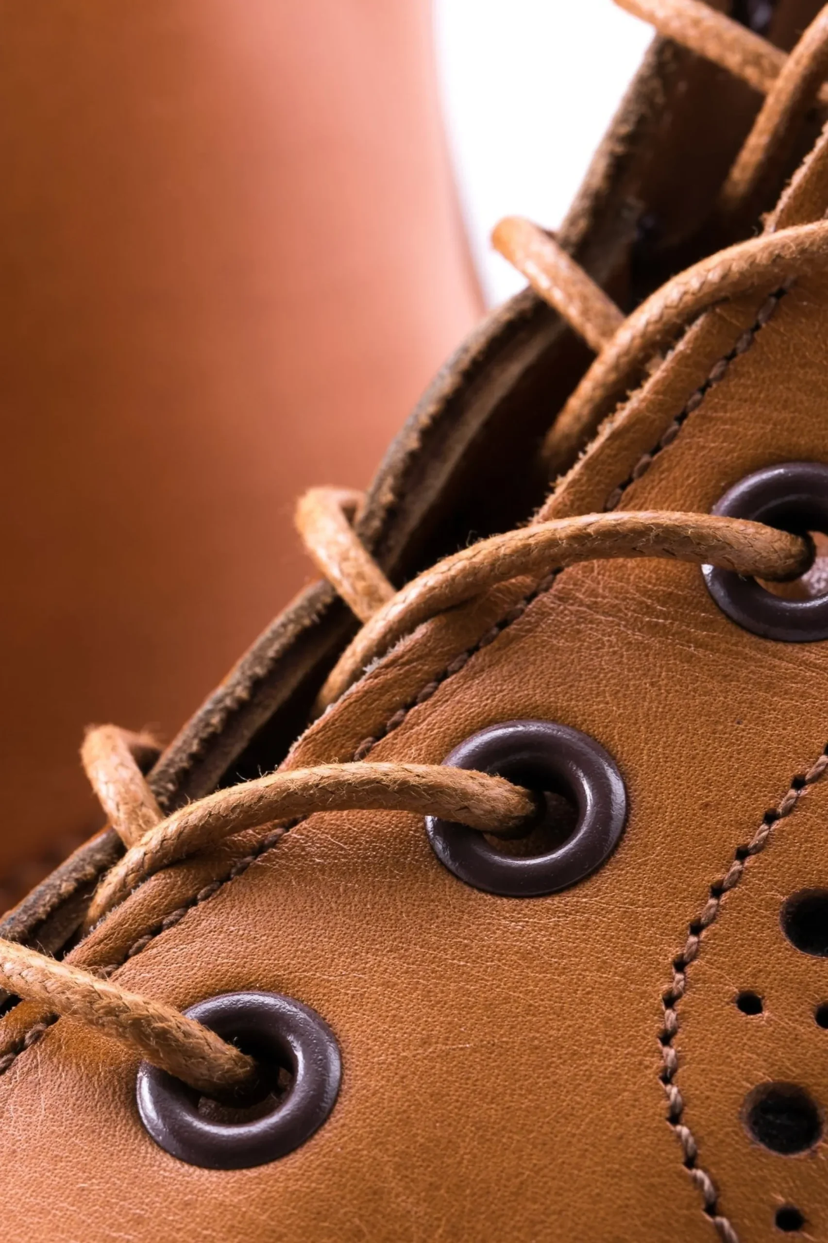 Round Light Brown Waxed Cotton Bootlaces