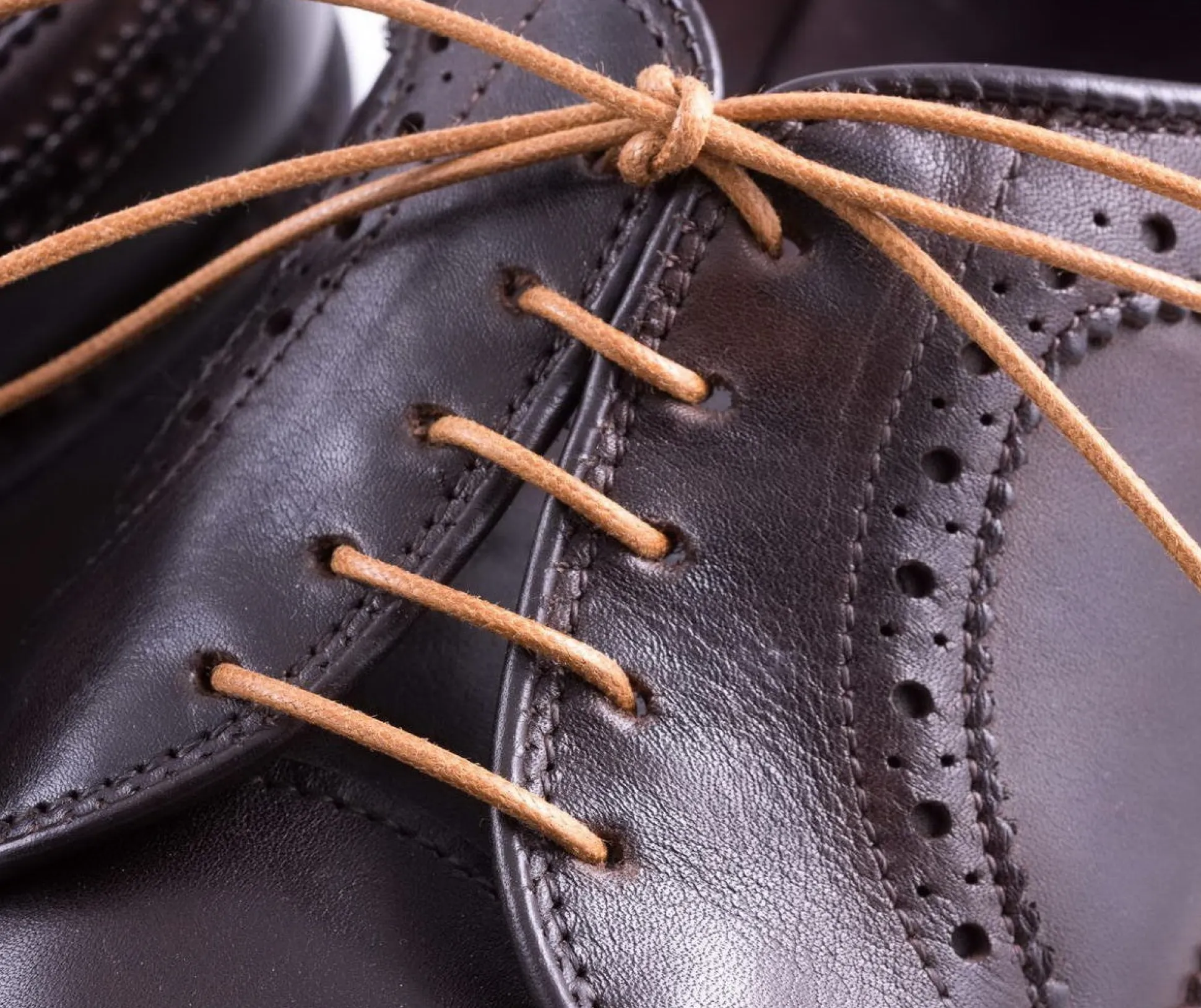 Round Light Brown Waxed Cotton Bootlaces