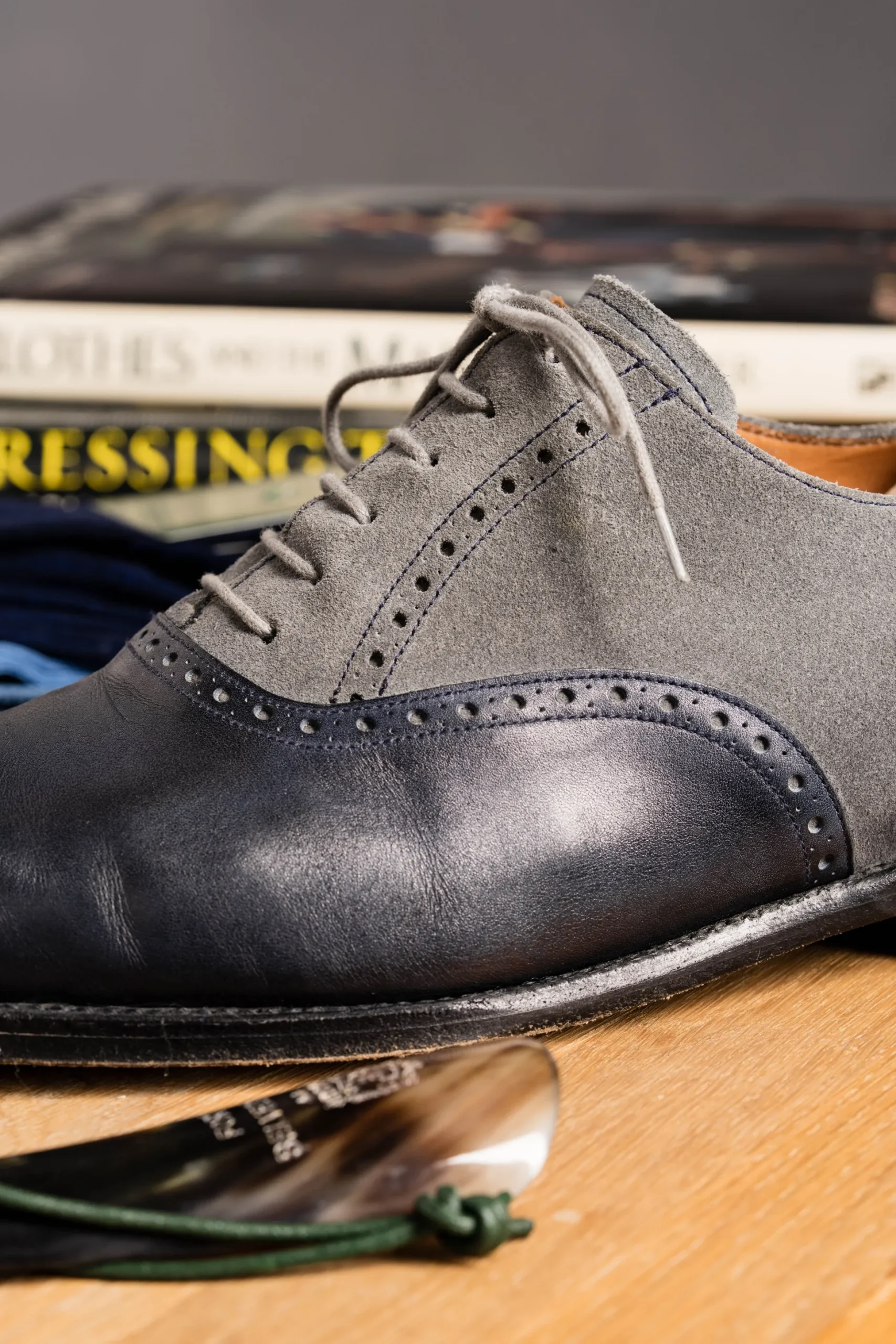 Round Light Gray Waxed Cotton Shoelaces