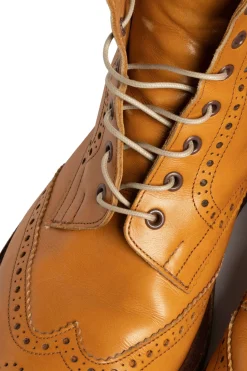 Round Light Havana Brown Waxed Cotton Bootlaces
