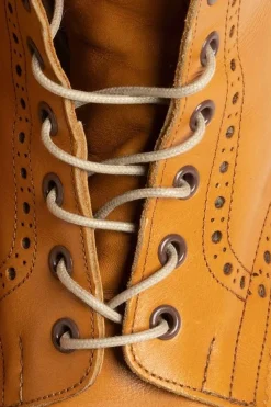 Round Light Havana Brown Waxed Cotton Bootlaces