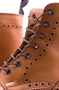 Round Mid Brown Waxed Cotton Bootlaces
