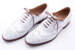 Round Mid Brown Waxed Cotton Shoelaces