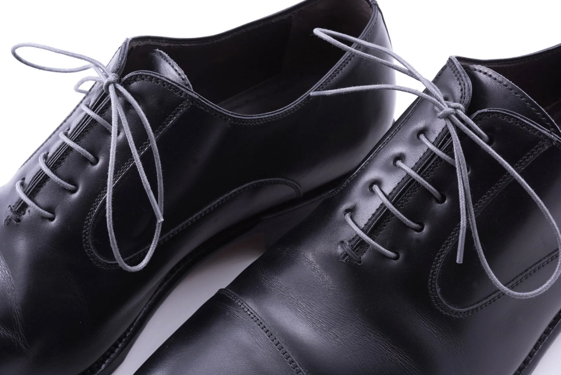 Round Mid Gray Waxed Cotton Shoelaces