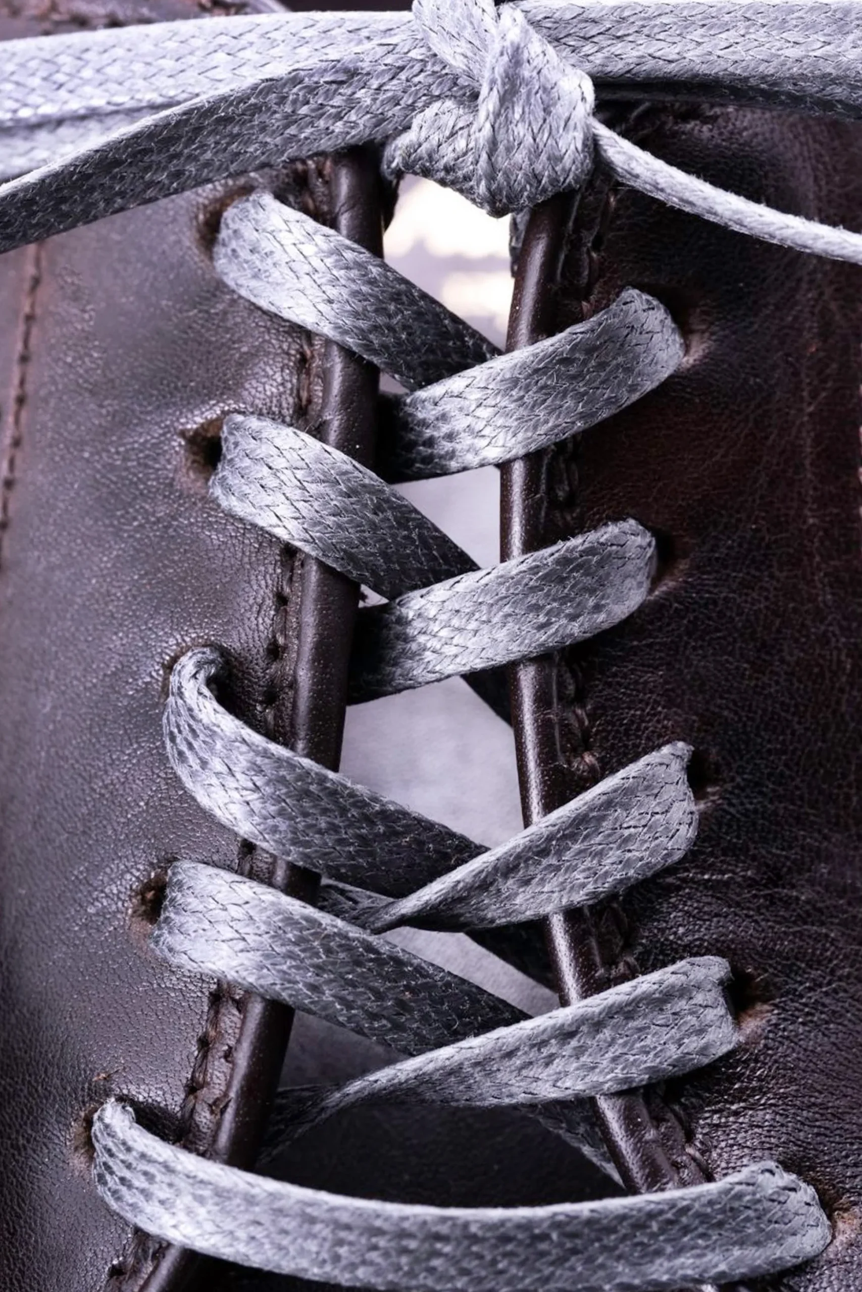 Round Mid Gray Waxed Cotton Shoelaces