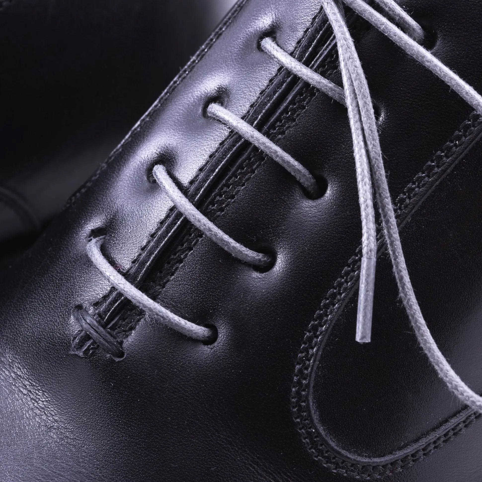 Round Mid Gray Waxed Cotton Shoelaces