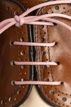 Round Pale Pink Waxed Cotton Bootlaces