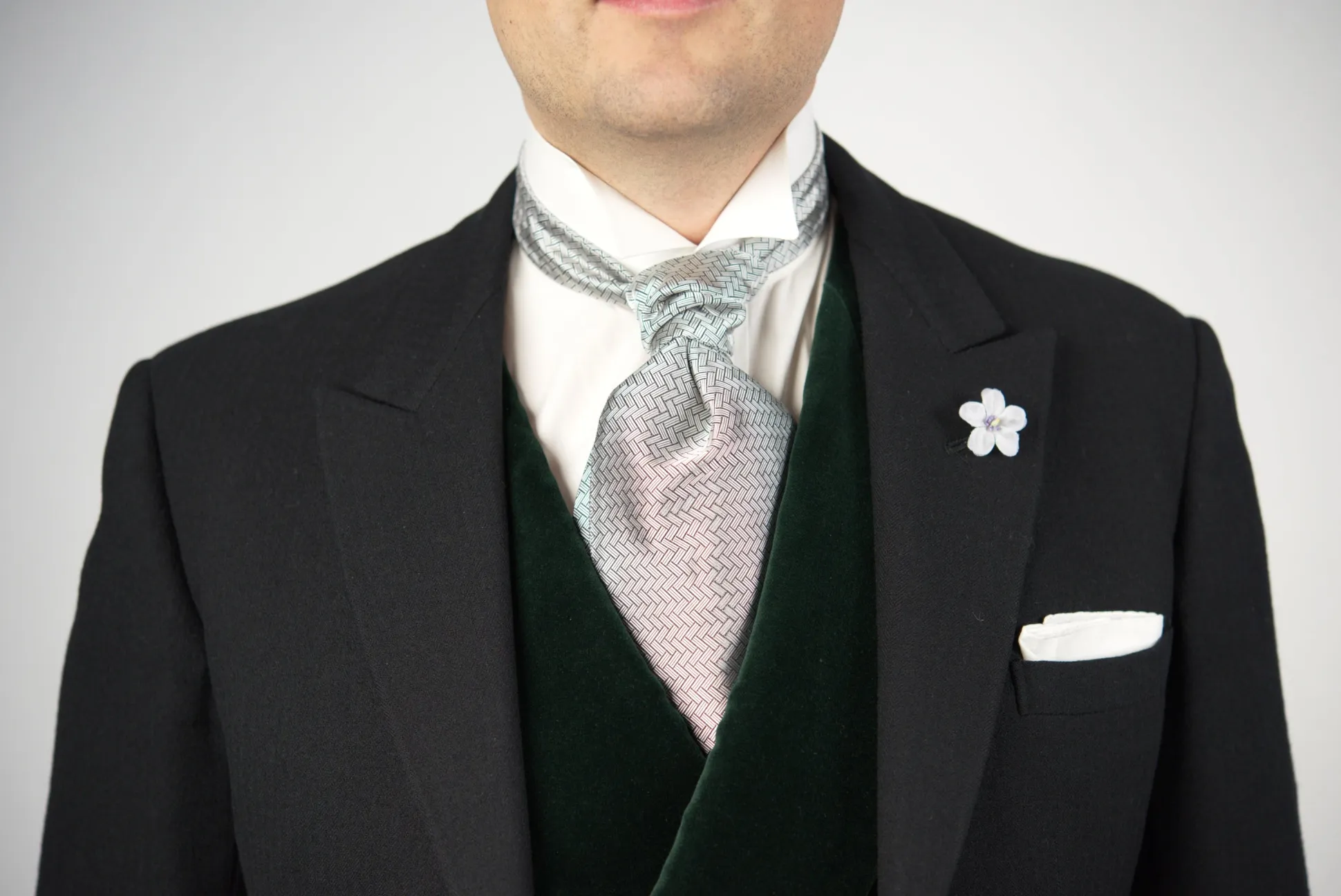 Silver Basketweave Formal Wedding Ascot