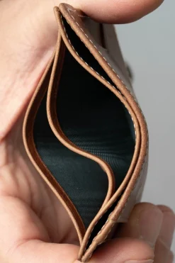 Slim Saddle Brown Montecristo Leather Cardholder Wallet