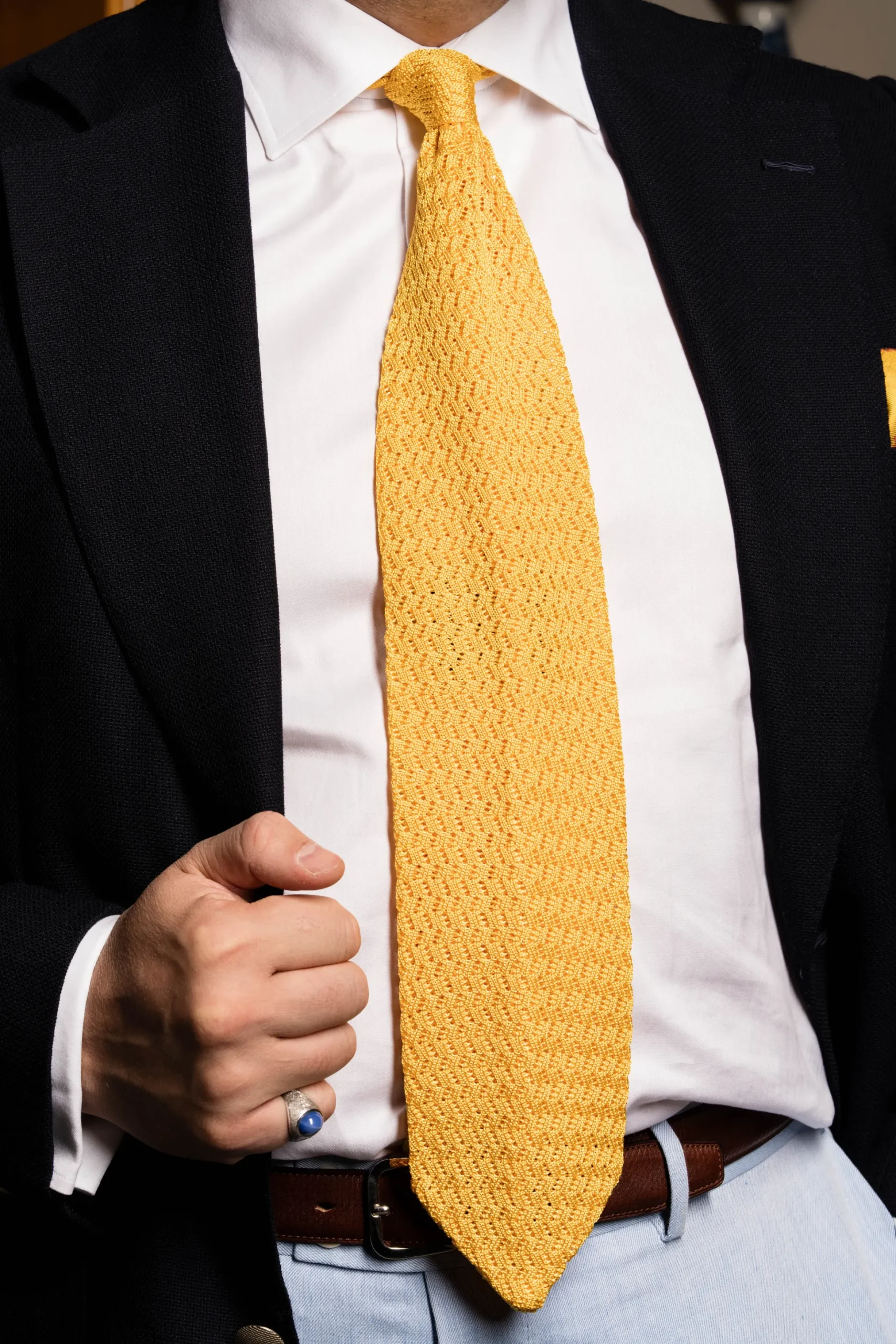 Summery Yellow Zigzag Silk Knit Tie