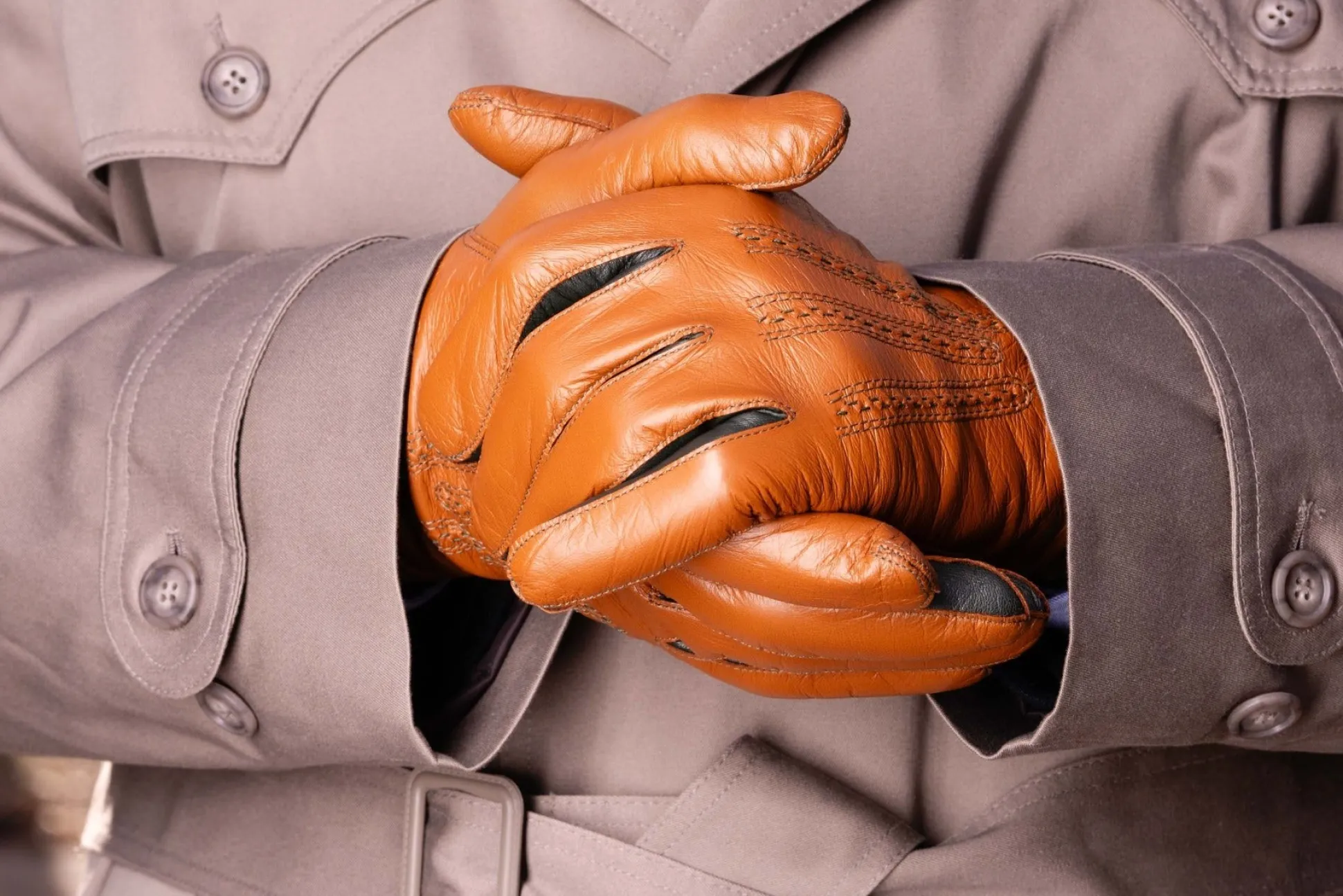 Tan Touchscreen Lamb Nappa Gloves