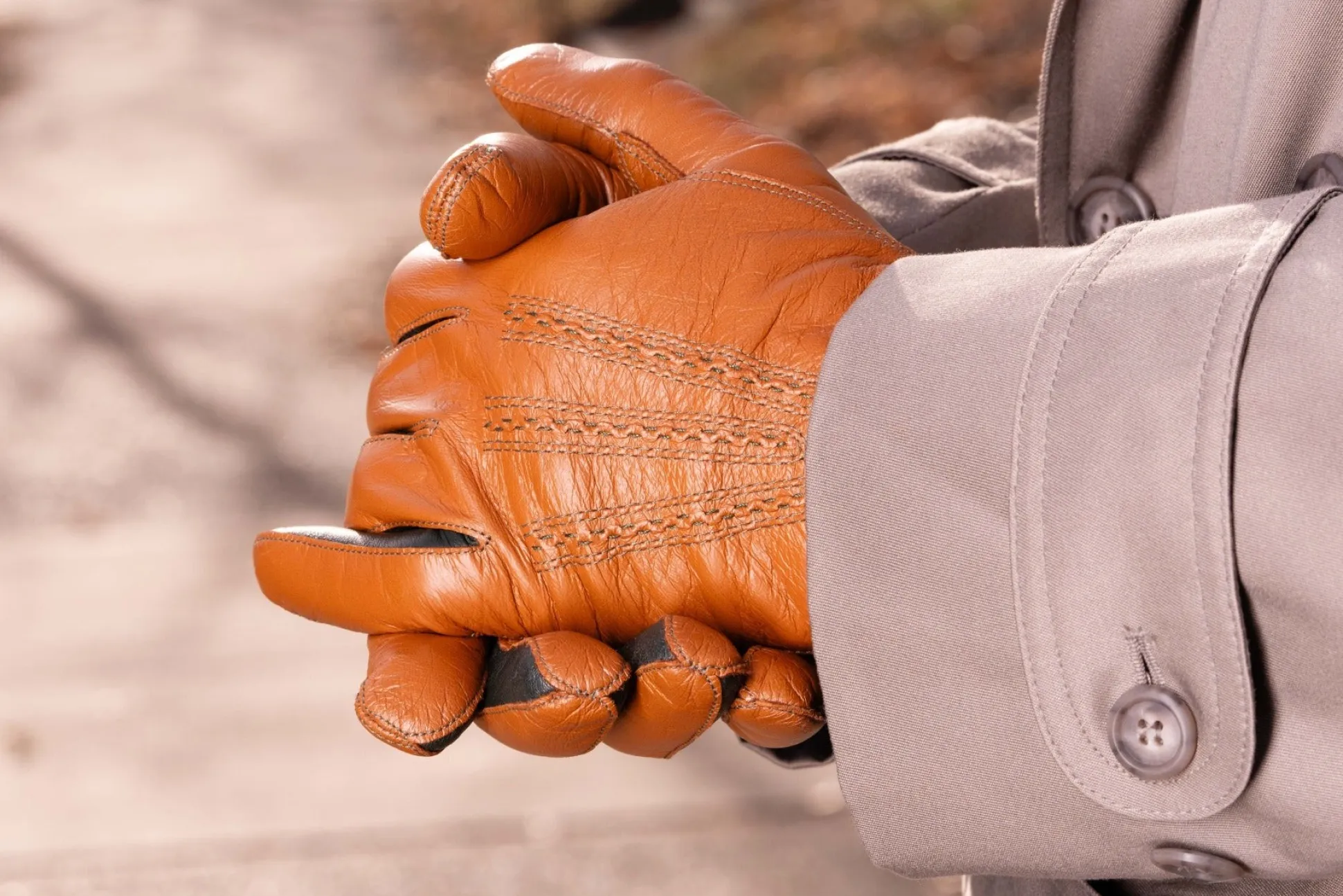 Tan Touchscreen Lamb Nappa Gloves