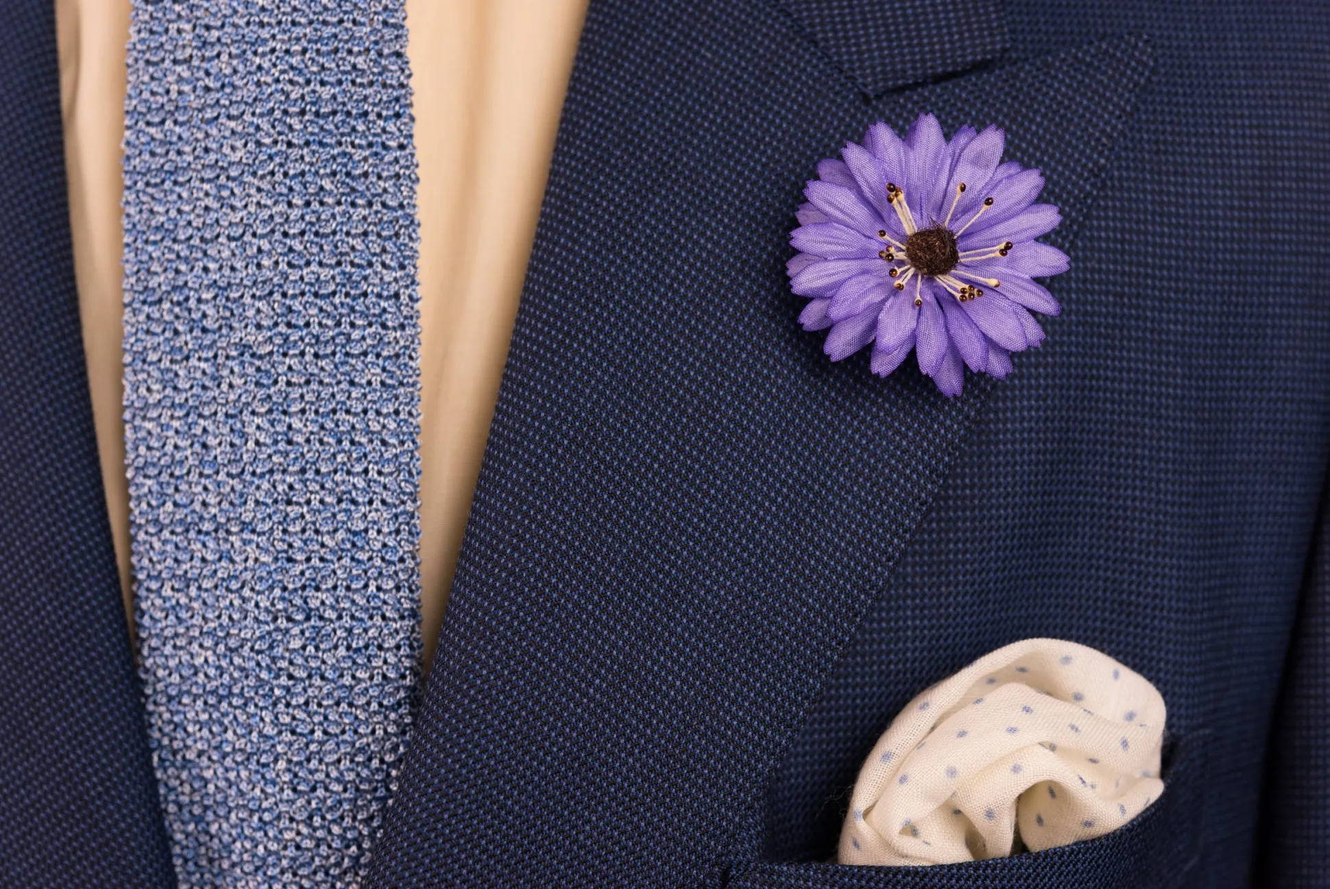 Violet Marguerite Silk Boutonnière Flower