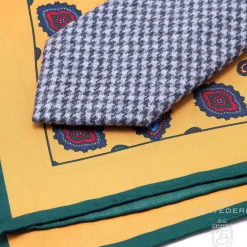 Yellow Diamond Contrast Edge Silk Pocket Square